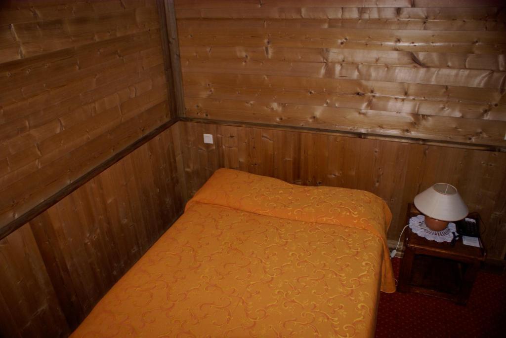 Le Relais De L'Abbaye Hotel Tournus Luaran gambar